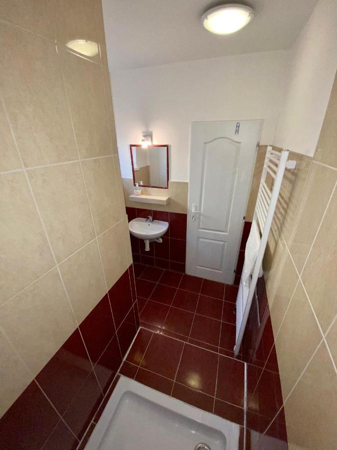 Apartmanovy Dom Flora Veľký Meder Dış mekan fotoğraf